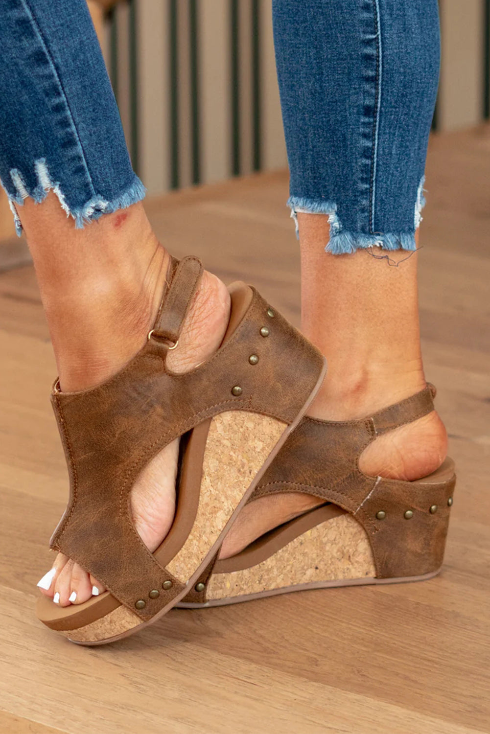 Brown Vintage Leather Stitching Studded Wedge Sandals