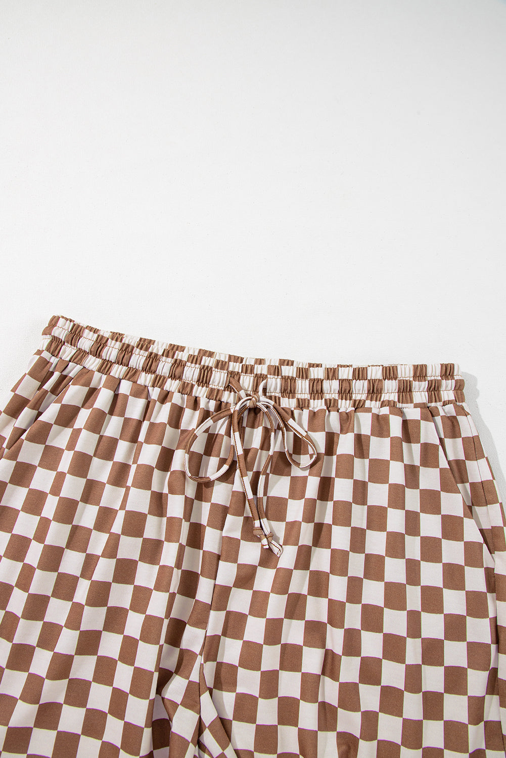 Brown Plus Size Checkerboard Print Side Slim Tee Shorts Set